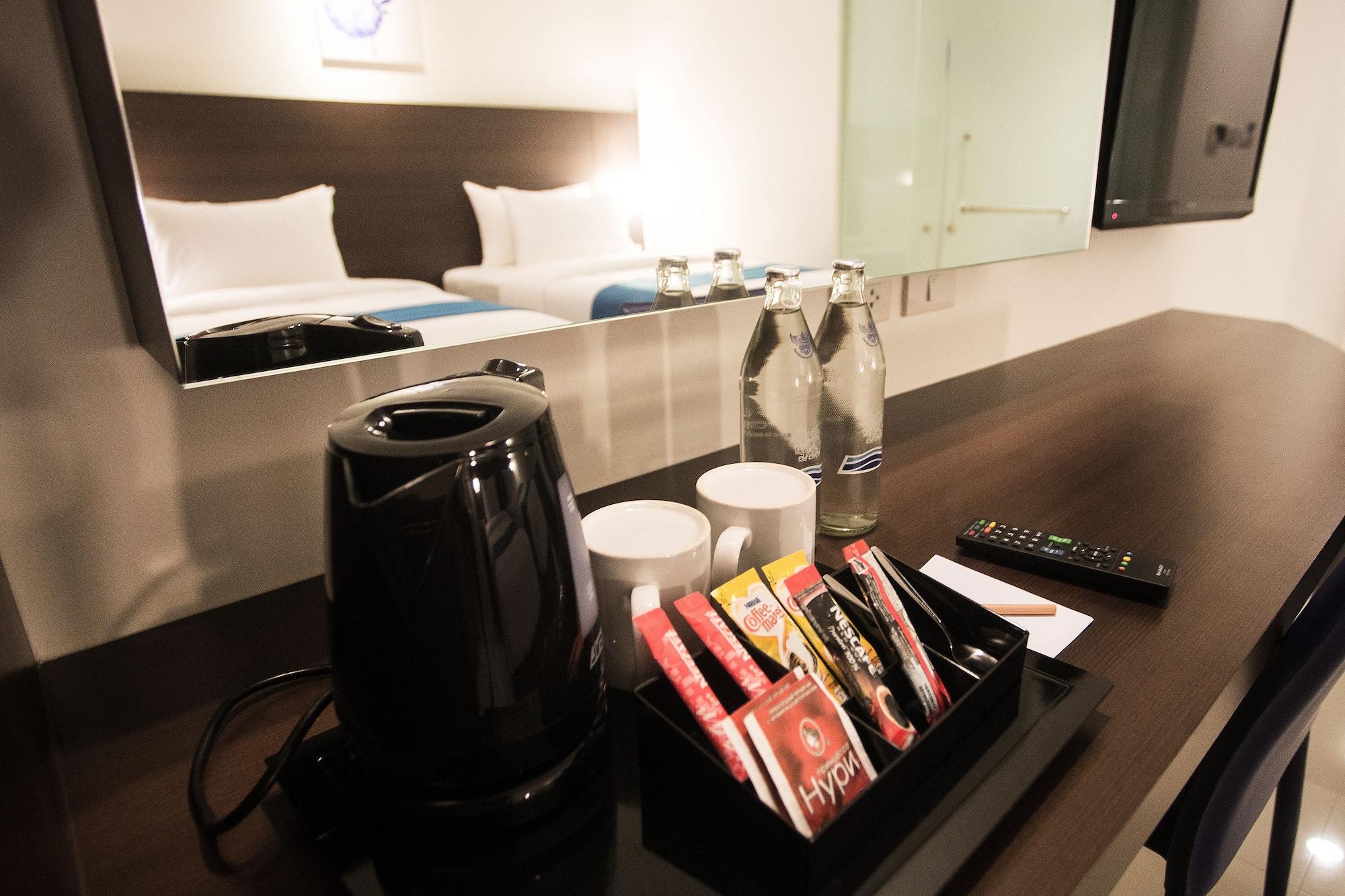Rodina Beach Hotel Jomtien Beach Eksteriør billede