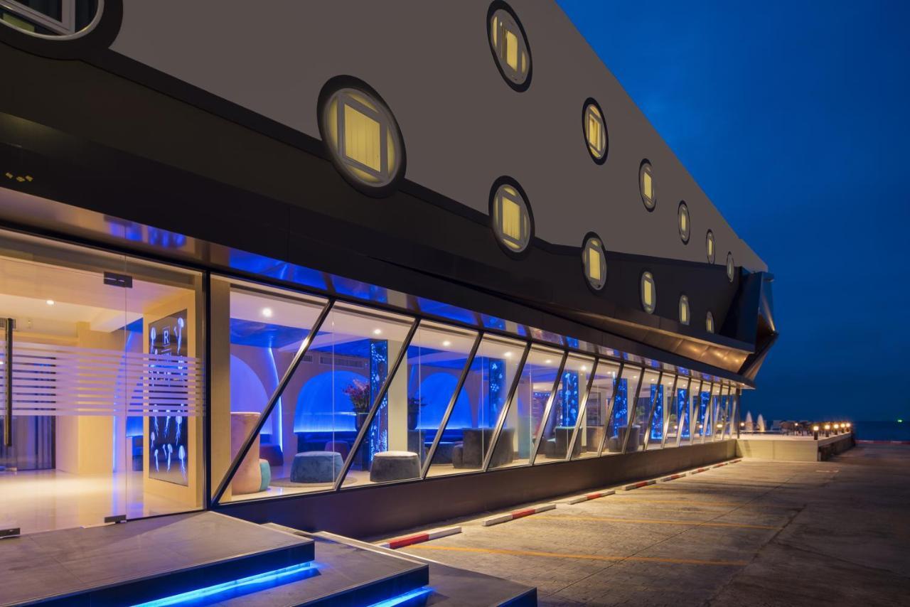 Rodina Beach Hotel Jomtien Beach Eksteriør billede
