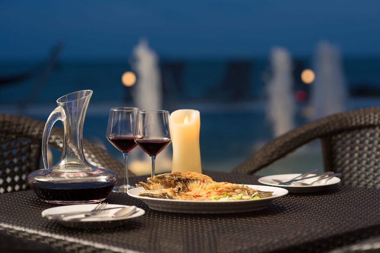 Rodina Beach Hotel Jomtien Beach Eksteriør billede