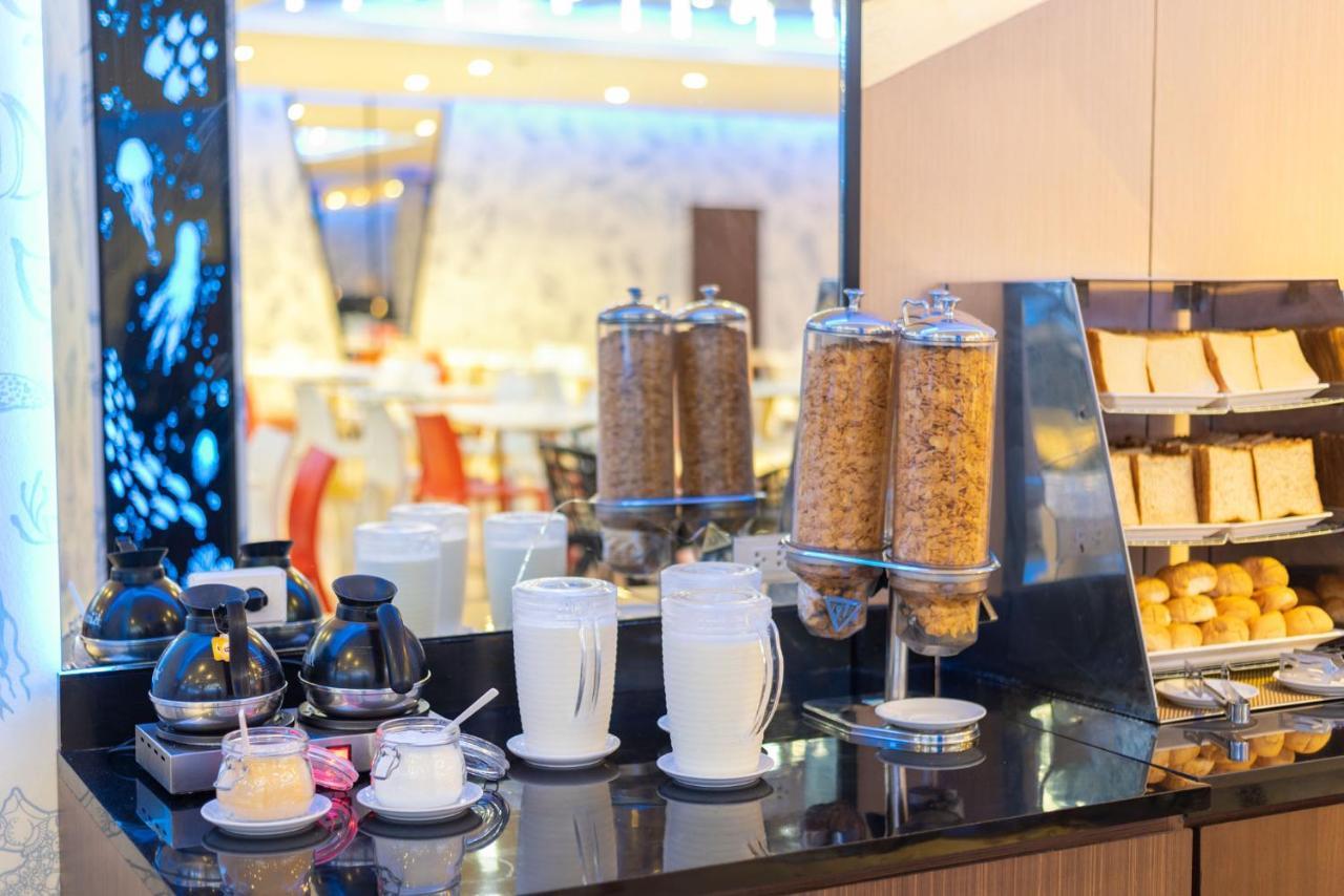 Rodina Beach Hotel Jomtien Beach Eksteriør billede
